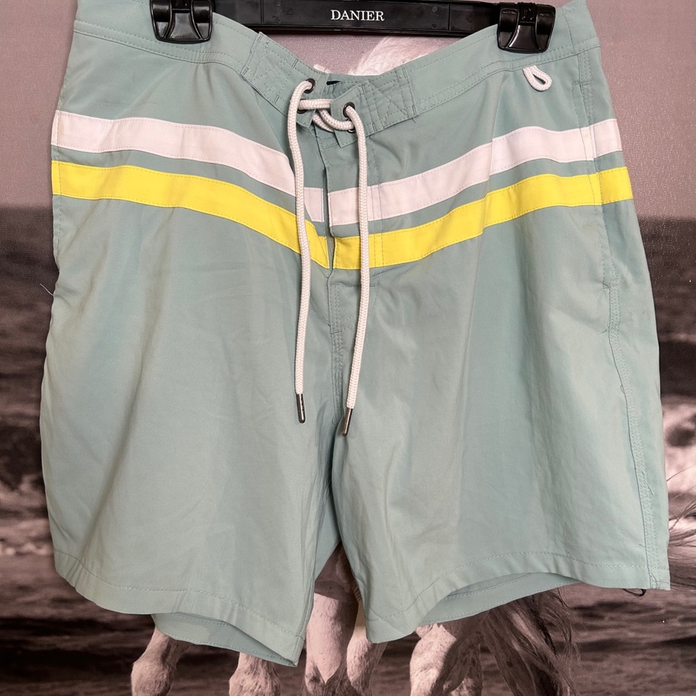 A&F Men's Size 34 Green Swim Shorts with Yellow Stripe